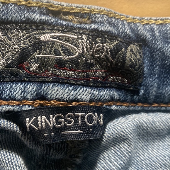 Silver Jeans - Kingston size 27 x 33 - Picture 2 of 7